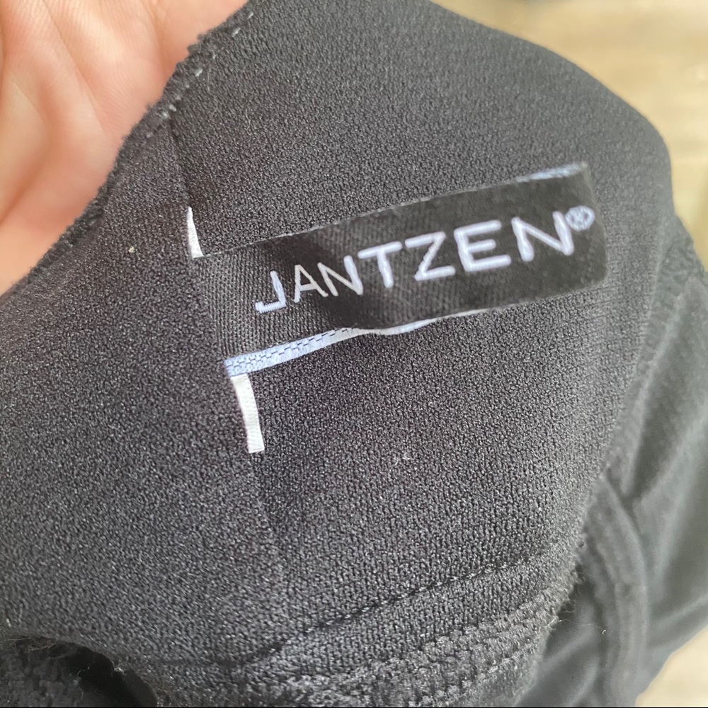 Jantzen black high neck size M one piece suit - Picture 3 of 3